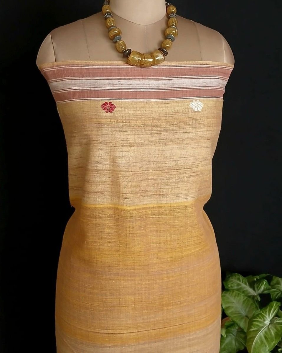 Ahimsa Eri Silk saree from Sualkuchi in Assam - (AESS0008) - Image 9