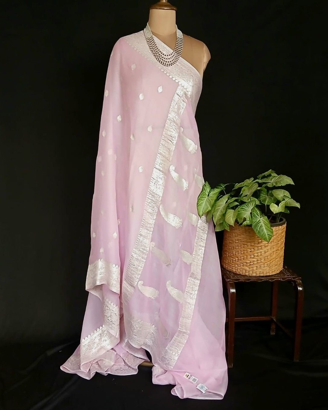 Georgette Pure Silk Handweave from Banaras – (GBHS1018) - Image 7