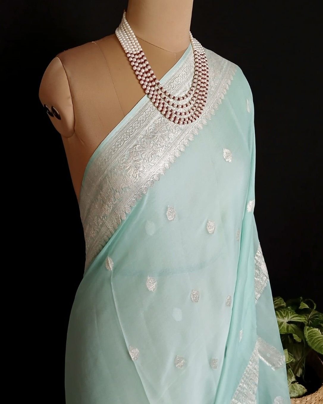 Georgette Pure Silk Handweave from Banaras – (GBHS1023) - Image 3