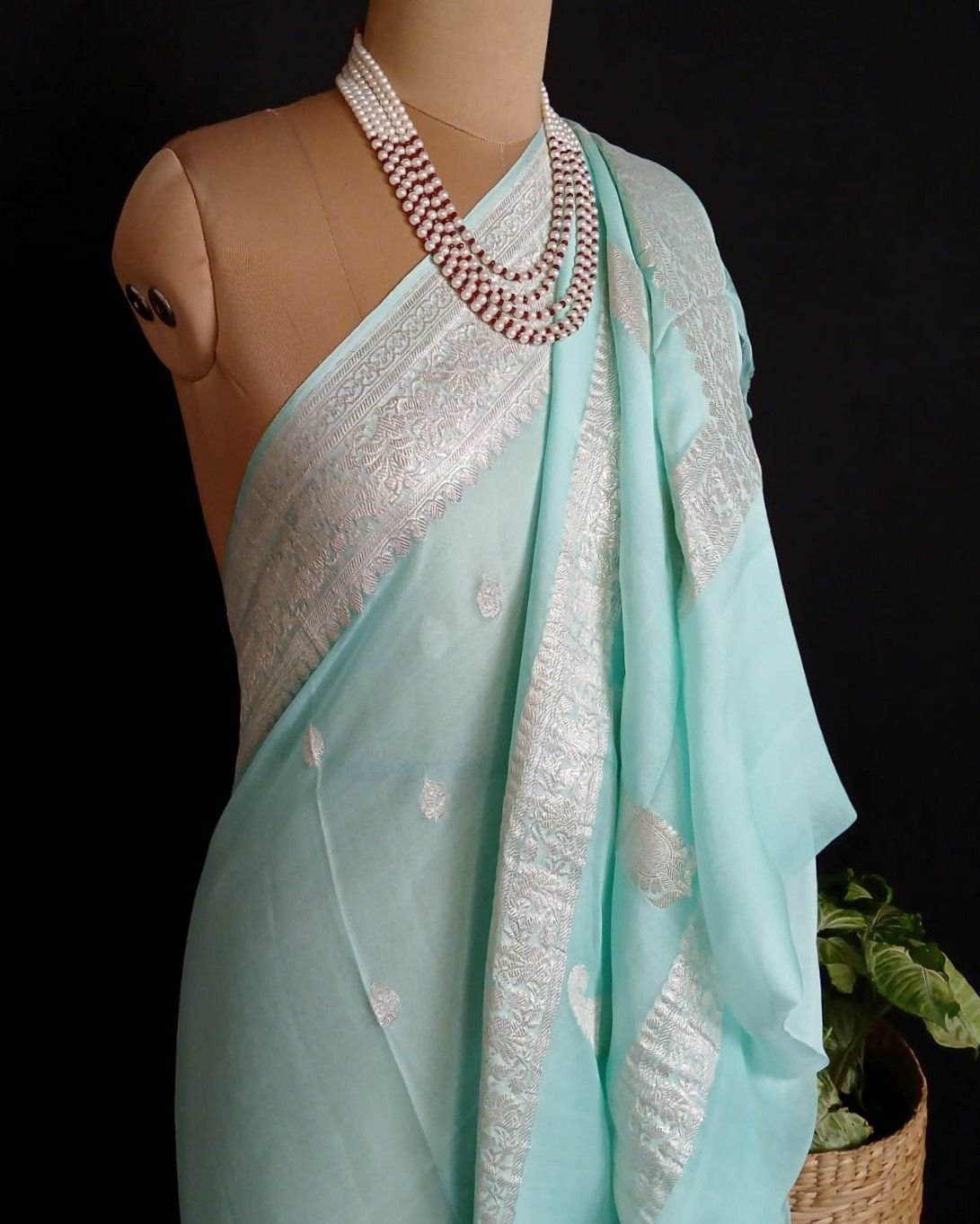 Georgette Pure Silk Handweave from Banaras – (GBHS1023) - Image 5