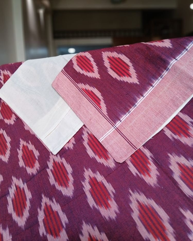 Ikat Cotton Double Bedsheet Set with Pillowcases - (BDST1013) - Image 4