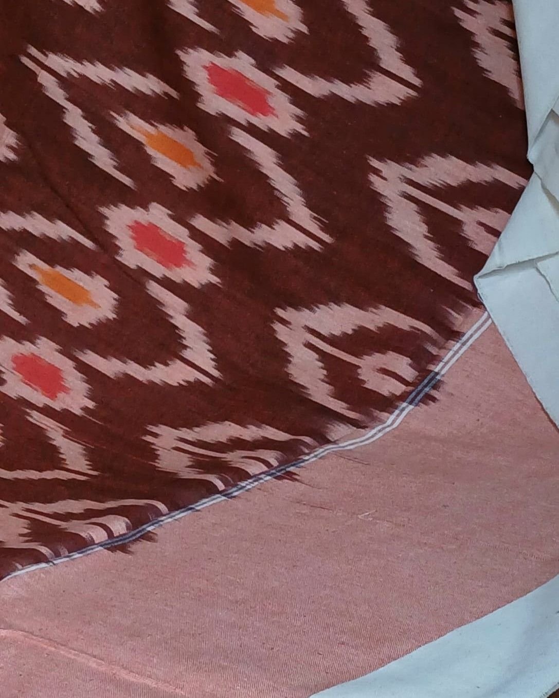 Ikat Cotton Double Bedsheet Set with Pillowcases - (BDST1016) - Image 2