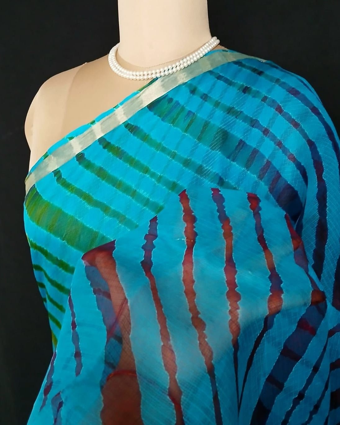 Hand tie-dye Leheriya on Kota Silk (HTKS0048) - Image 4