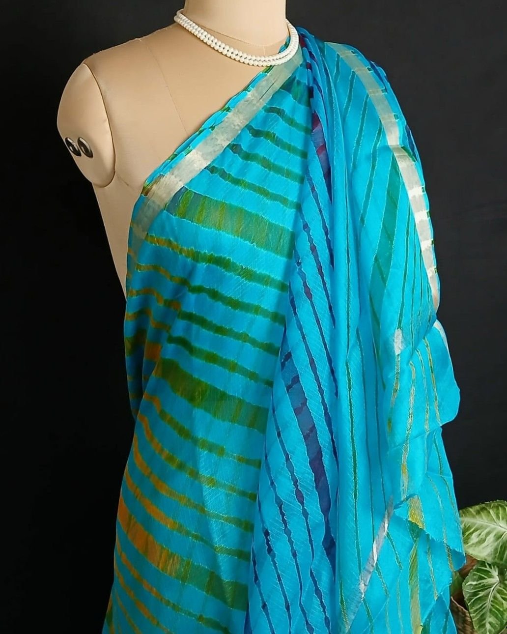 Hand tie-dye Leheriya on Kota Silk (HTKS0048)