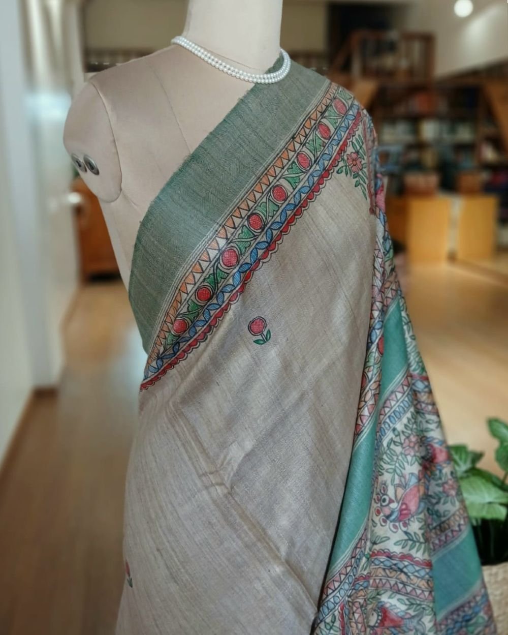 Madhubani on Tussar Silk – (MADT0023) - Image 4