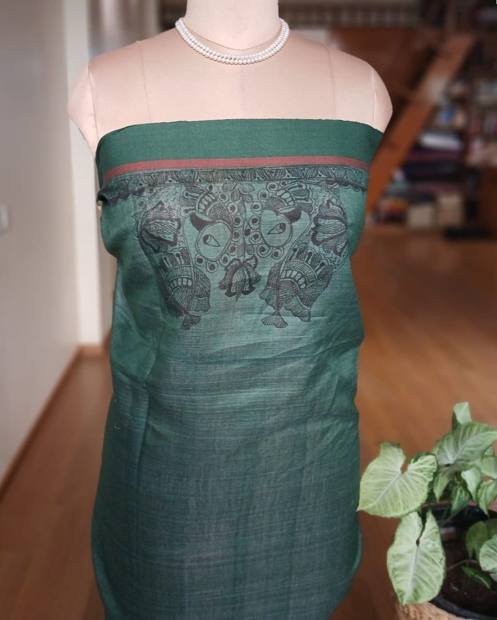 Madhubani on Tussar Silk – (MADT0021) - Image 13