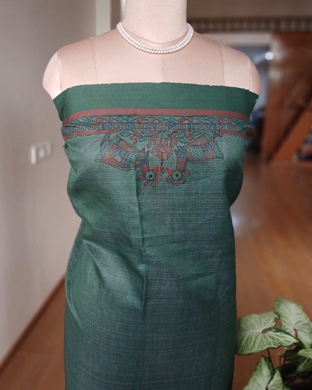 Madhubani on Tussar Silk – (MADT0016) - Image 13