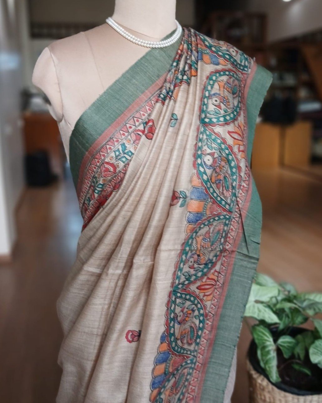 Madhubani on Tussar Silk – (MADT0020) - Image 7