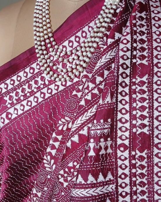 Santiniketan Kantha Saree in pure Bisnupuri Silk – (SNBK1048) - Image 6