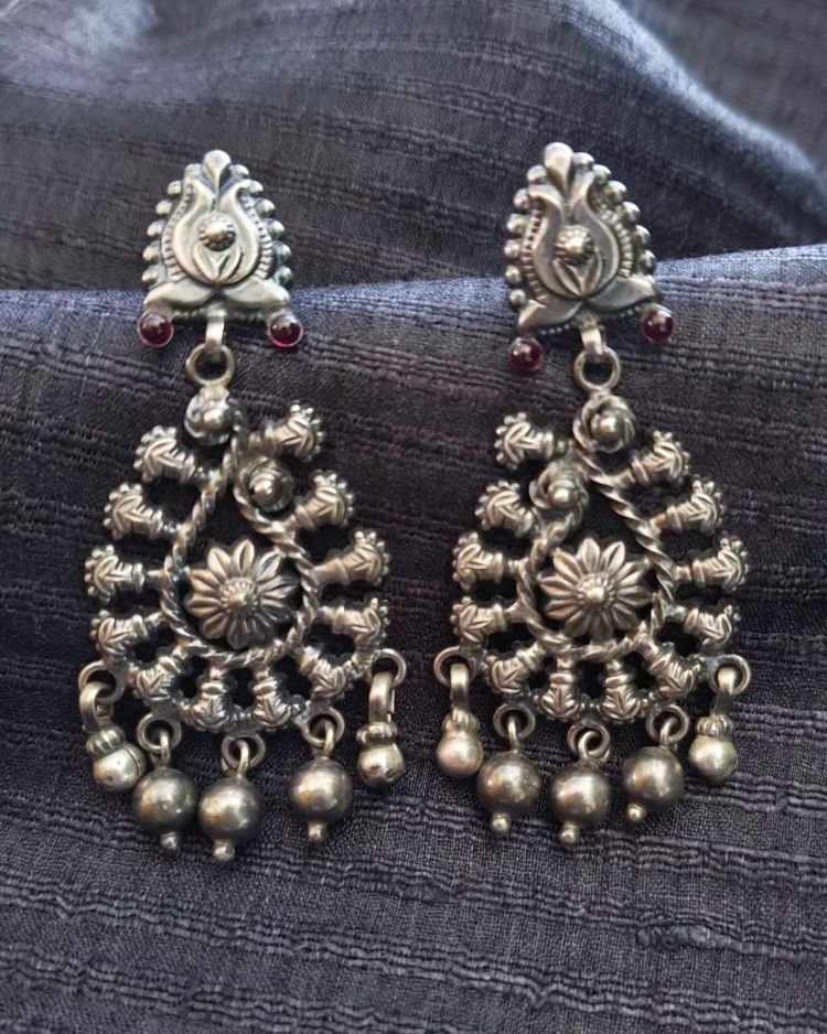 Silver Teardrop Dangler - (STDS0001) - Image 2