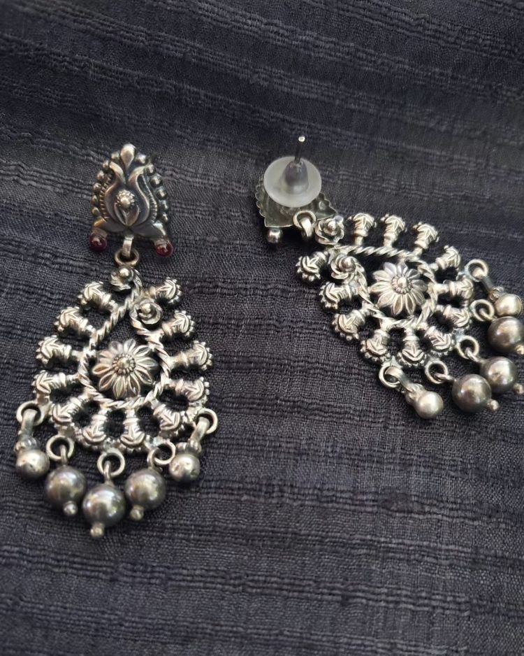 Silver Teardrop Dangler - (STDS0001) - Image 3