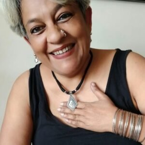 Elongated Diamond Shaped Pendant in Silver  – (CCPS0008)