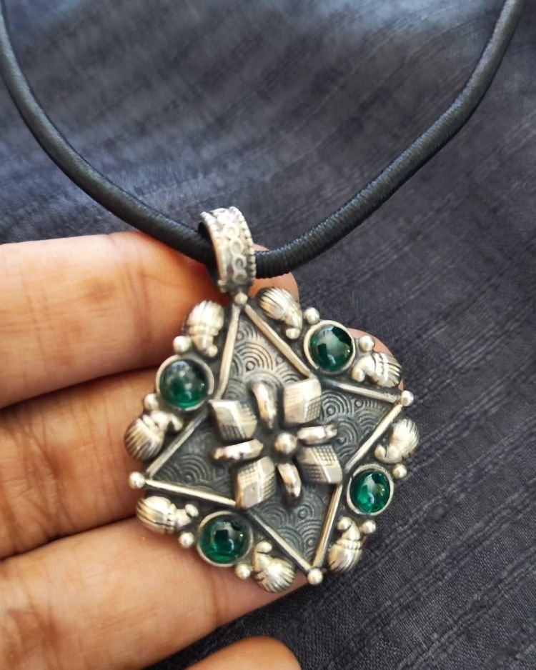 Four Pointed Star Pendant in Silver - (CCPS0002) - Image 4