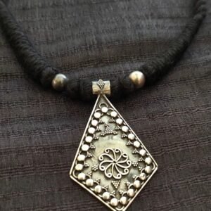 Elongated Diamond Shaped Pendant in Silver – (CCPS0008)