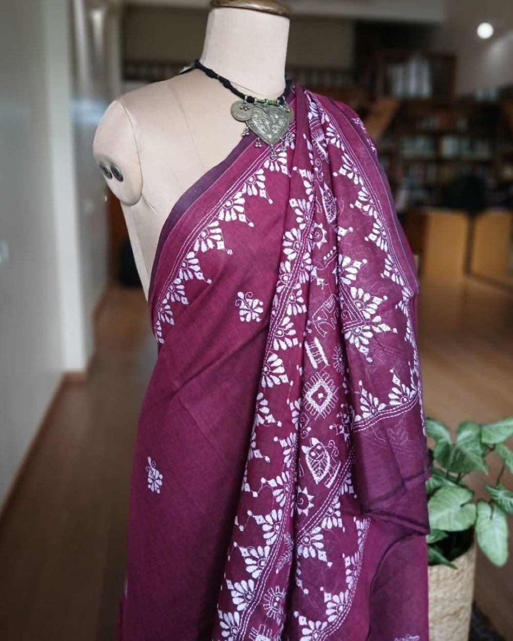 Cotton Kantha Saree from Santiniketan – (KNCS1053) - Image 4