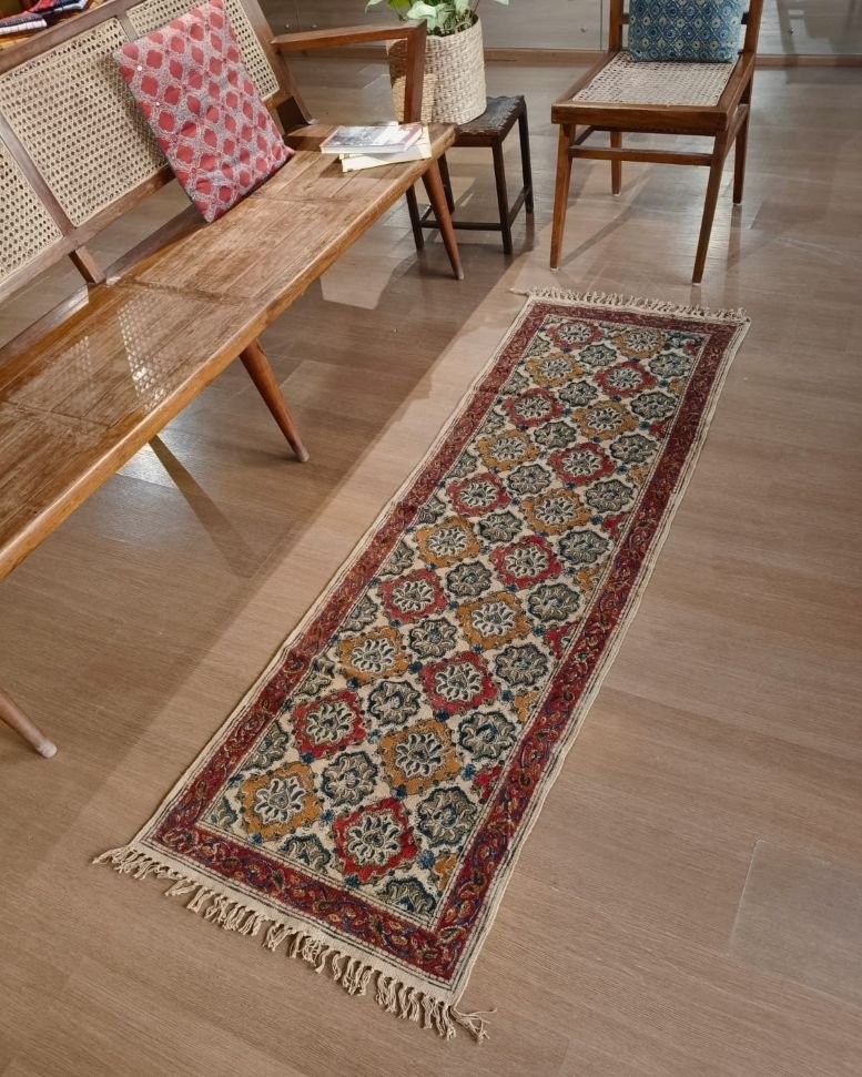 Kalamkari Dhurrie from Warangal (2 x 6 ft) – (NWKD1043) - Image 2