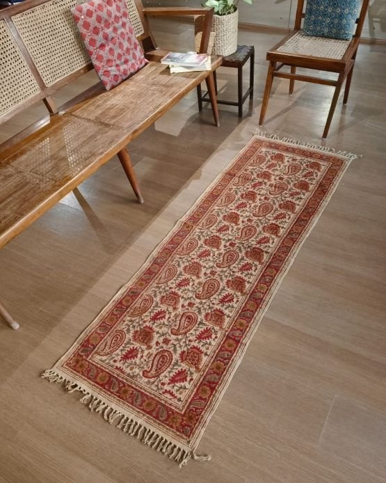 Kalamkari Dhurrie from Warangal (2 x 6 ft) – (NWKD1038) - Image 2