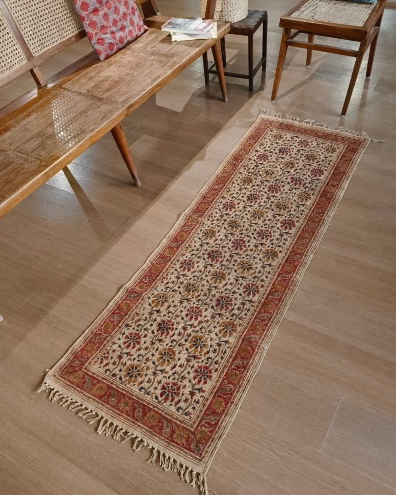 Kalamkari Dhurrie from Warangal (2 x 6 ft) – (NWKD1042) - Image 2