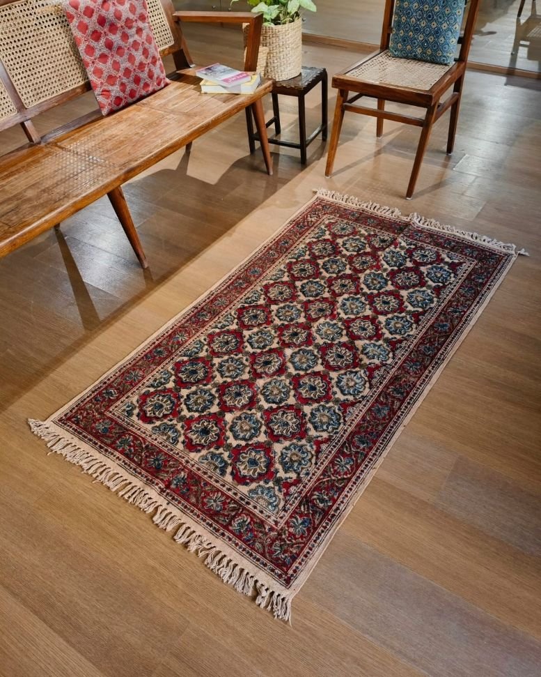 Kalamkari Dhurrie from Warangal (5 x 3 ft) – (NWKD1161) - Image 2