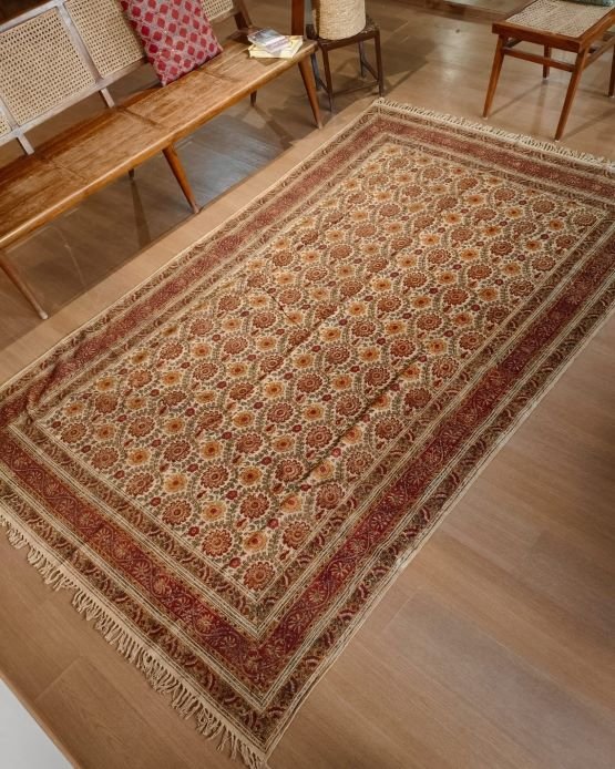 Kalamkari Dhurrie from Warangal (6 x 9 ft) – (NWKD1302) - Image 2