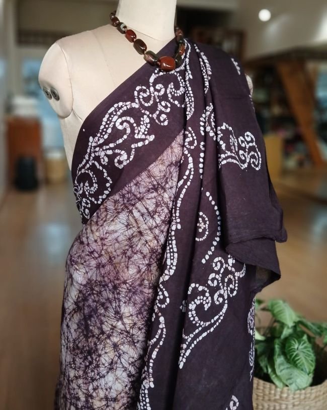 No-Zari Batik Saree from Madurai - (NZBS0016) - Image 4