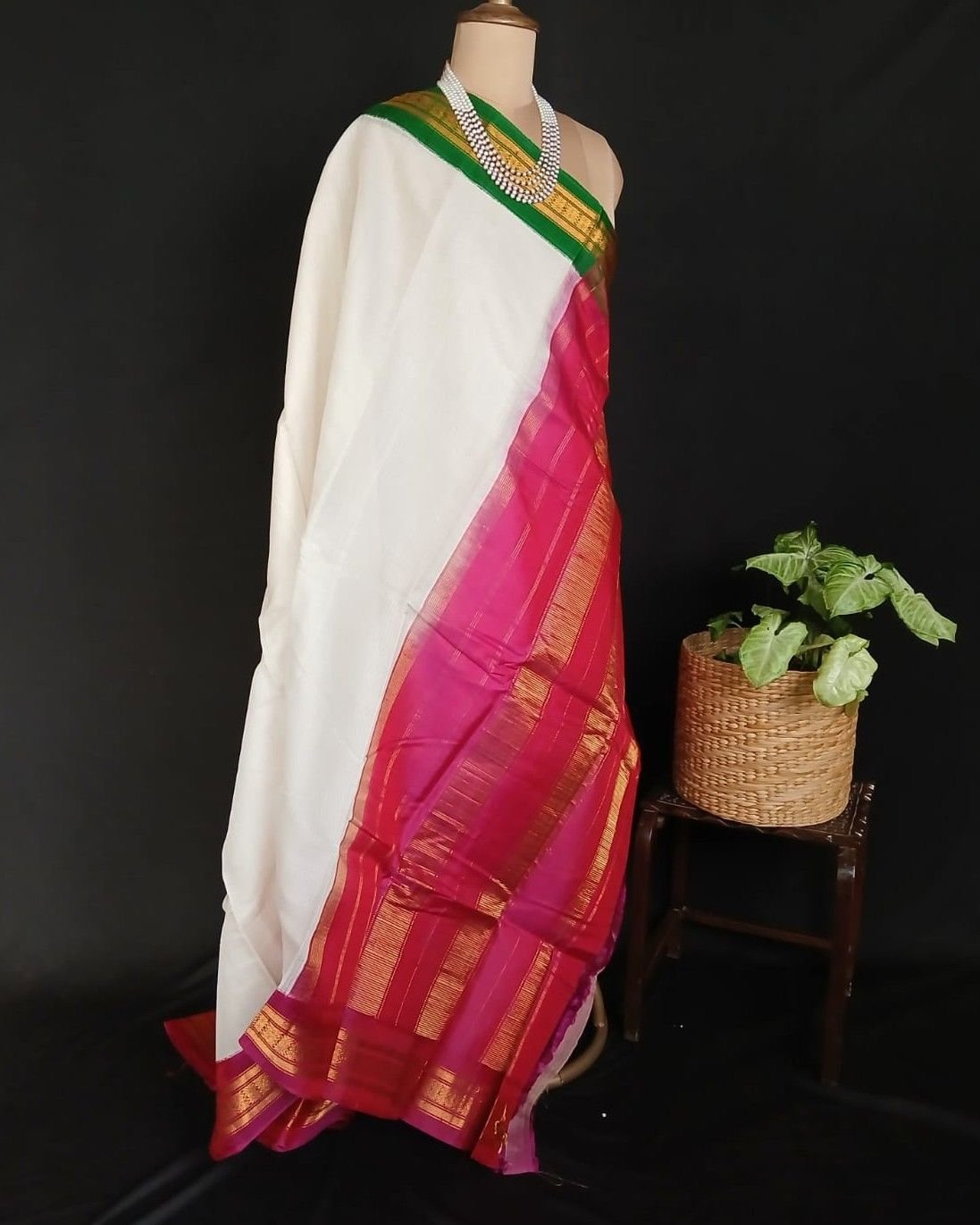 Gadwal Kuttu Technique Handweave Saree - (GKHS0011) - Image 8