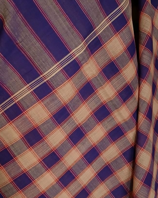 Classic Handwoven 40-count Kandangi from Chettinad - (CHKS0011) - Image 3