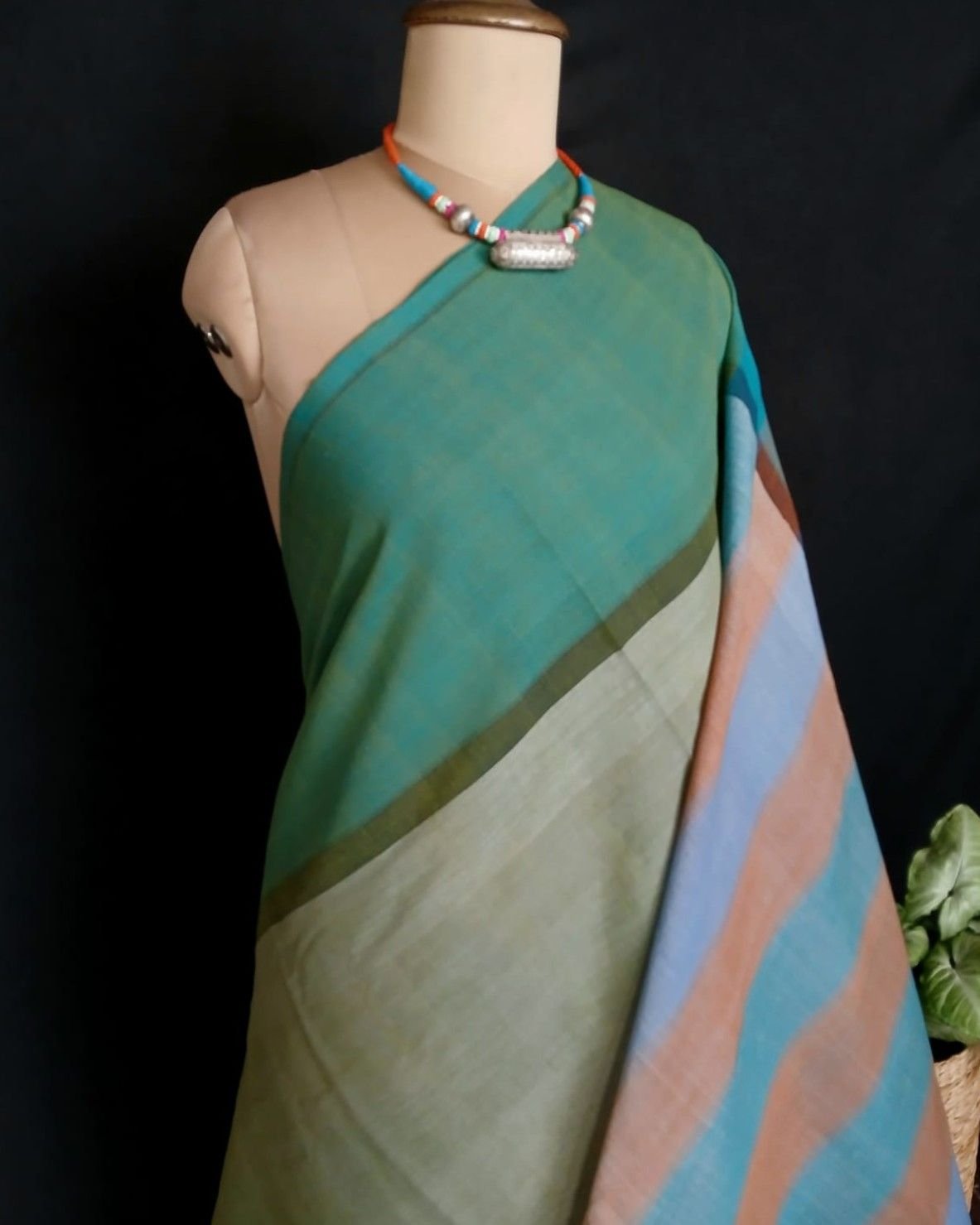 Stylish Handwoven 40-count Kandangi from Chettinad - (CHKS0013) - Image 2