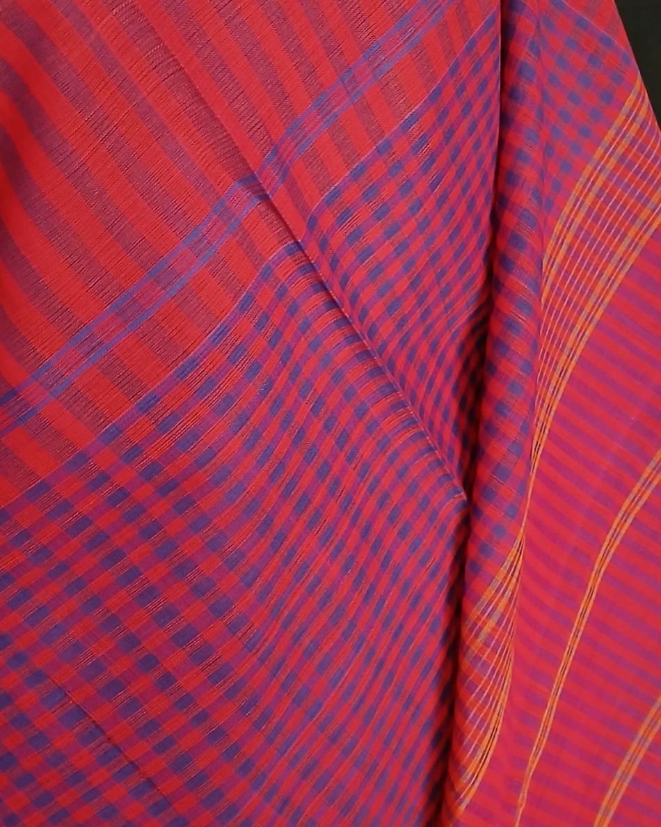 Classic Handwoven 40-count Kandangi from Chettinad - (CHKS0016) - Image 3
