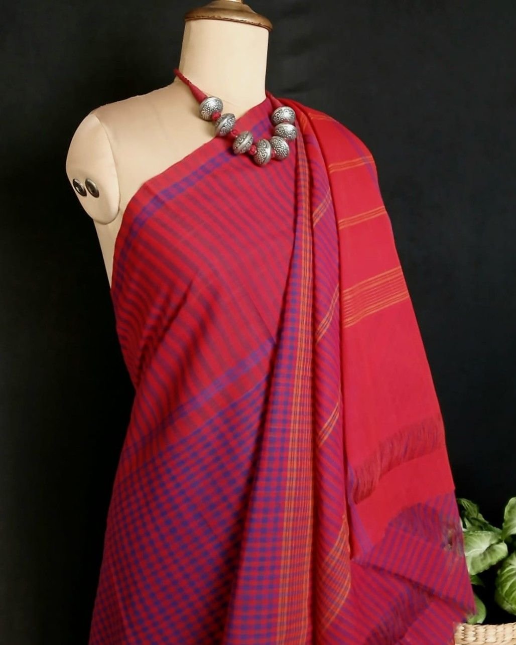 Classic Handwoven 40-count Kandangi from Chettinad - (CHKS0016) - Image 4