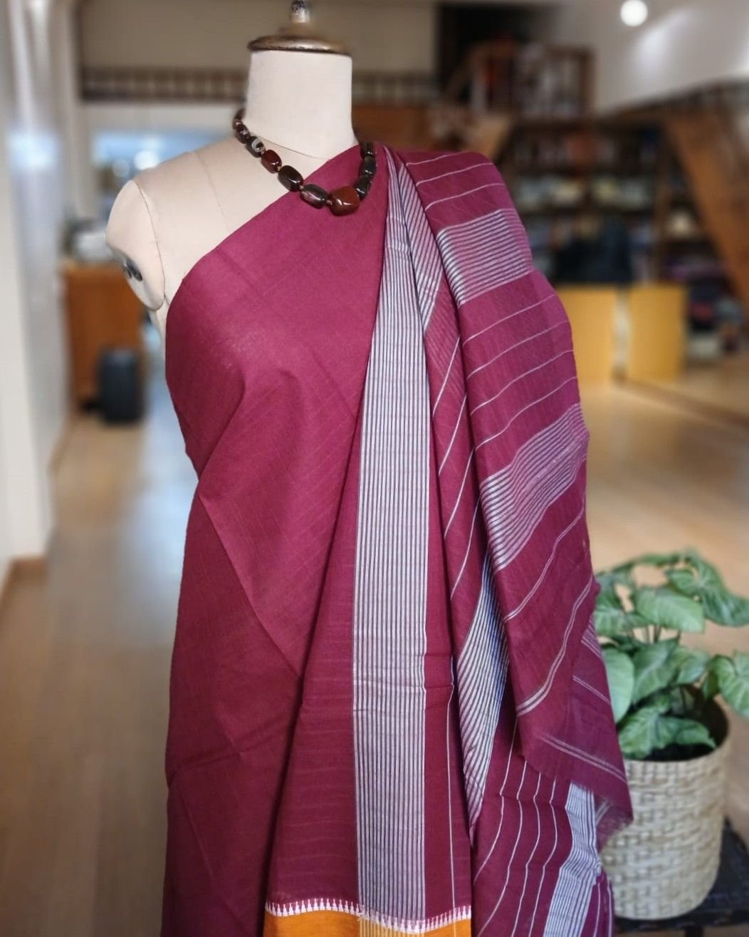 Handloom Cotton Saree from Narayanpet in Telangana – (HCSN0026) - Image 5