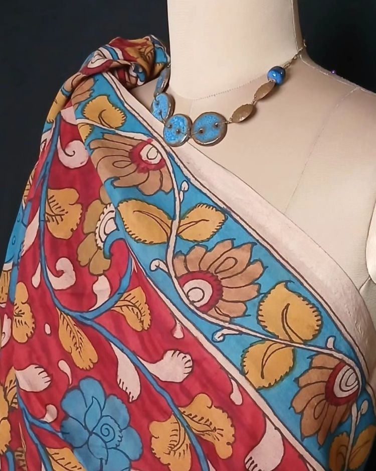 Handpainted Natural Dyes Sarong - (HNDS0002) - Image 2