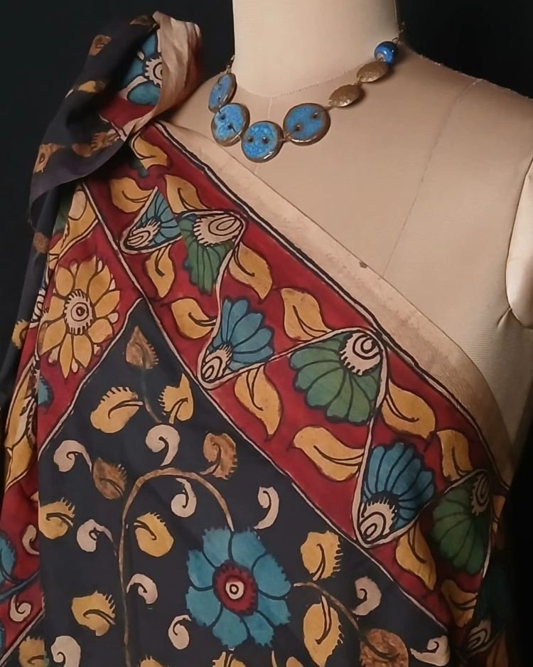 Handpainted Natural Dyes Sarong - (HNDS0003) - Image 2