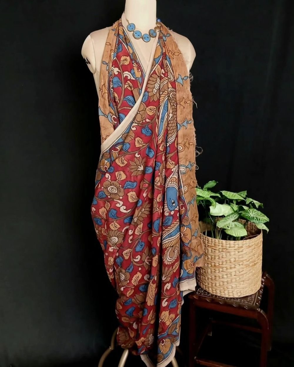 Handpainted Natural Dyes Sarong - (HNDS0004) - Image 5