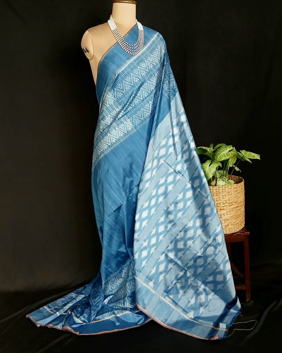 Pure Silk Single Ikat from Telangana in Natural Dyes - (PSSI0003)