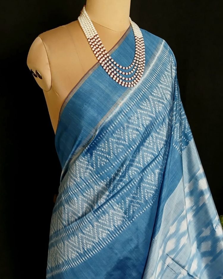 Pure Silk Single Ikat from Telangana in Natural Dyes - (PSSI0003) - Image 2