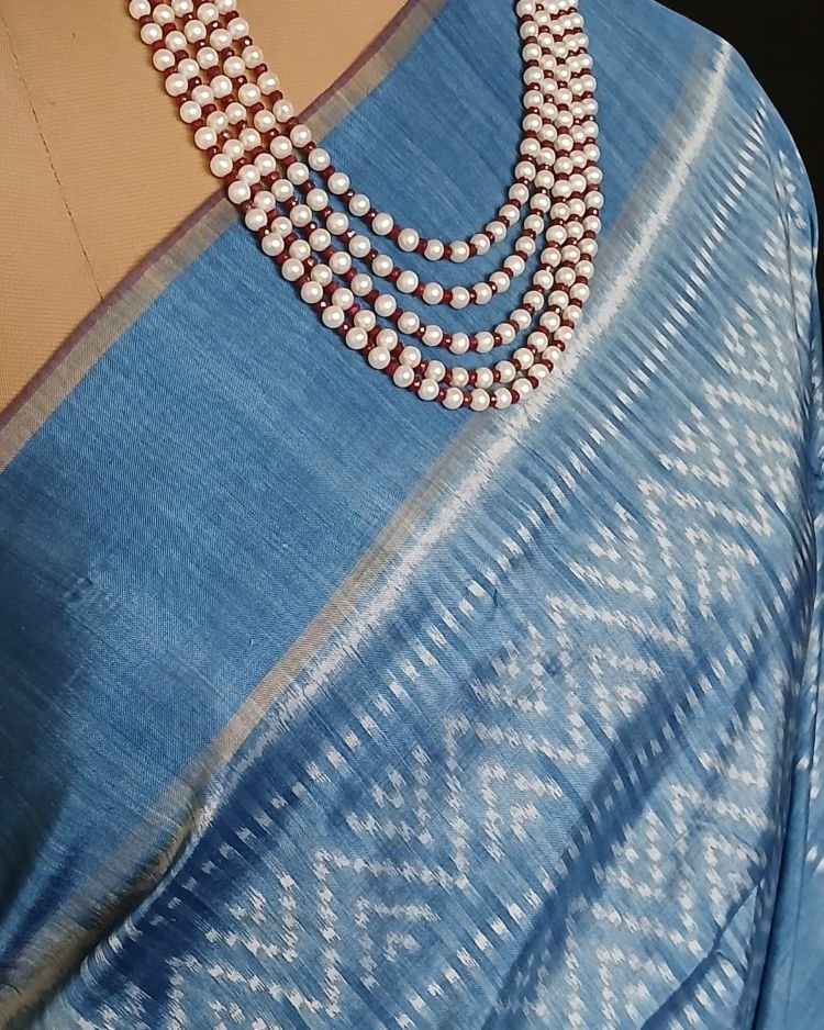 Pure Silk Single Ikat from Telangana in Natural Dyes - (PSSI0003) - Image 3