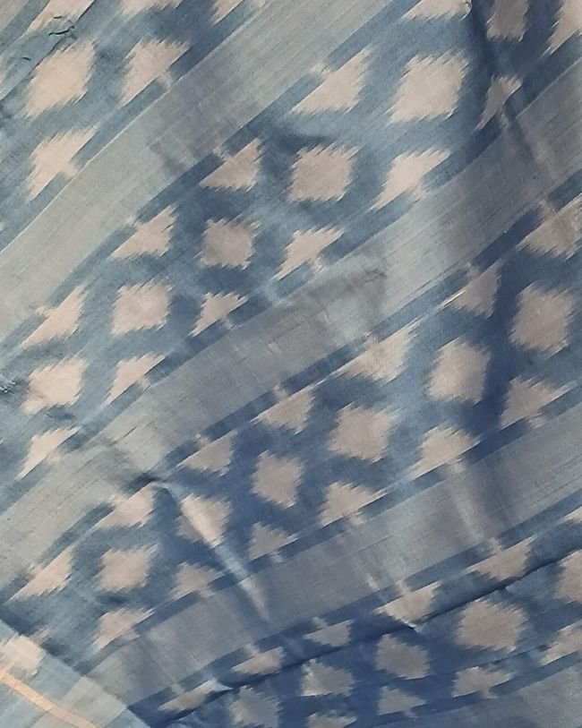 Pure Silk Single Ikat from Telangana in Natural Dyes - (PSSI0003) - Image 4