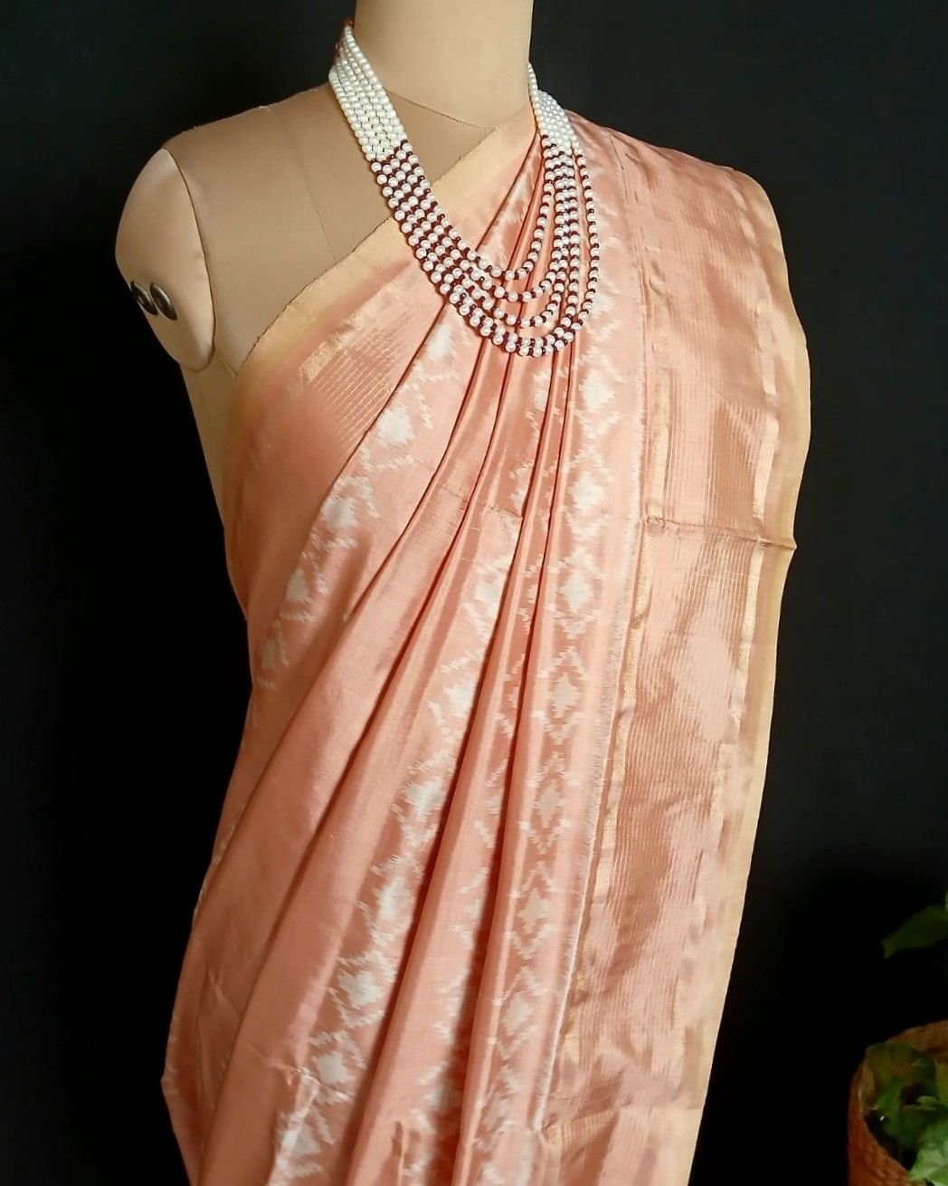 Pure Silk Single Ikat from Telangana in Natural Dyes - (PSSI0002) - Image 8