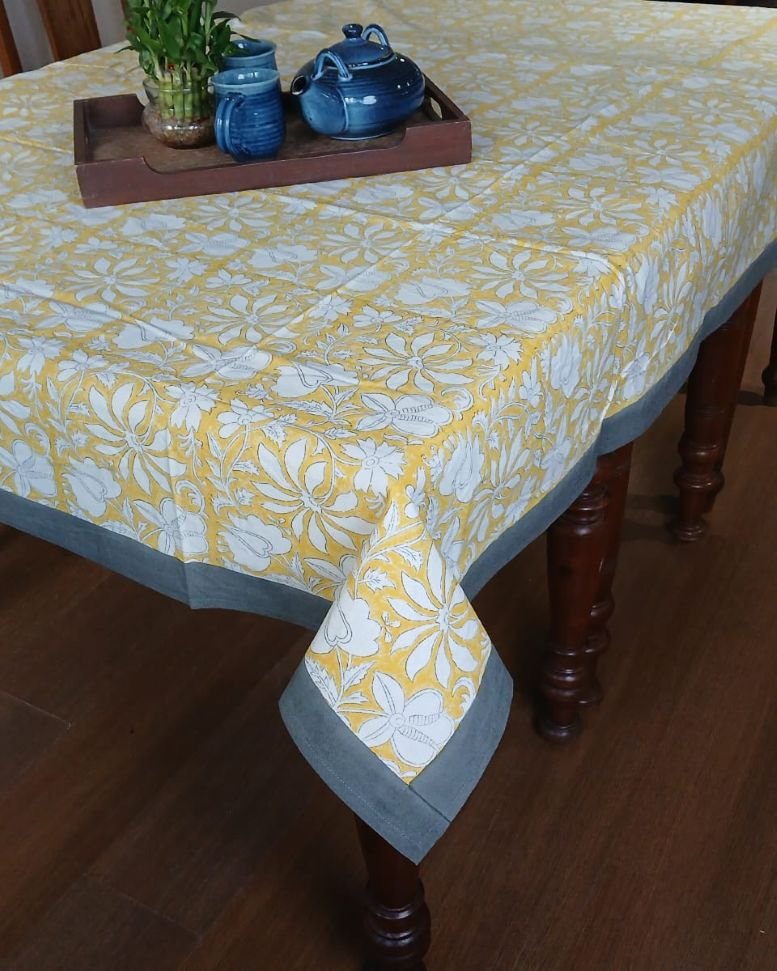 8-Seater Dining Tablecloth 5 x 8 ft – (SDTC0015) - Image 3