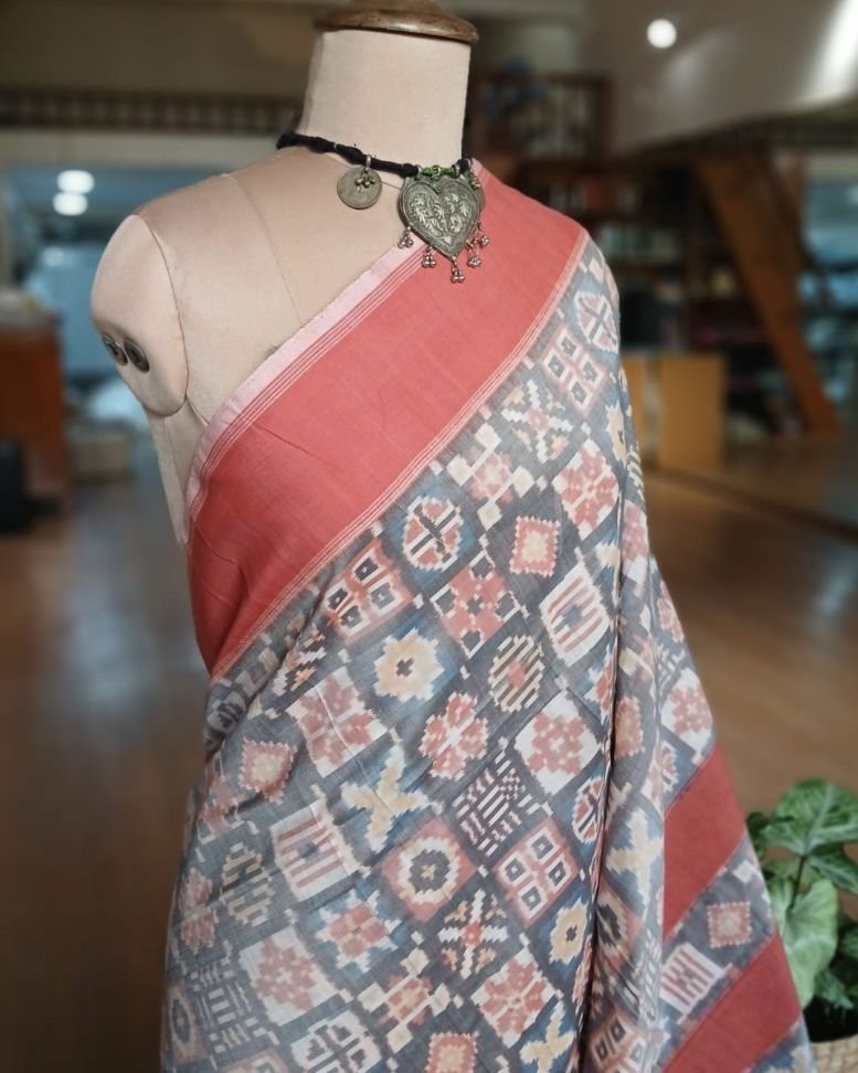 Double Ikat Cotton Handweave Saree (KDCT0002) - Image 3