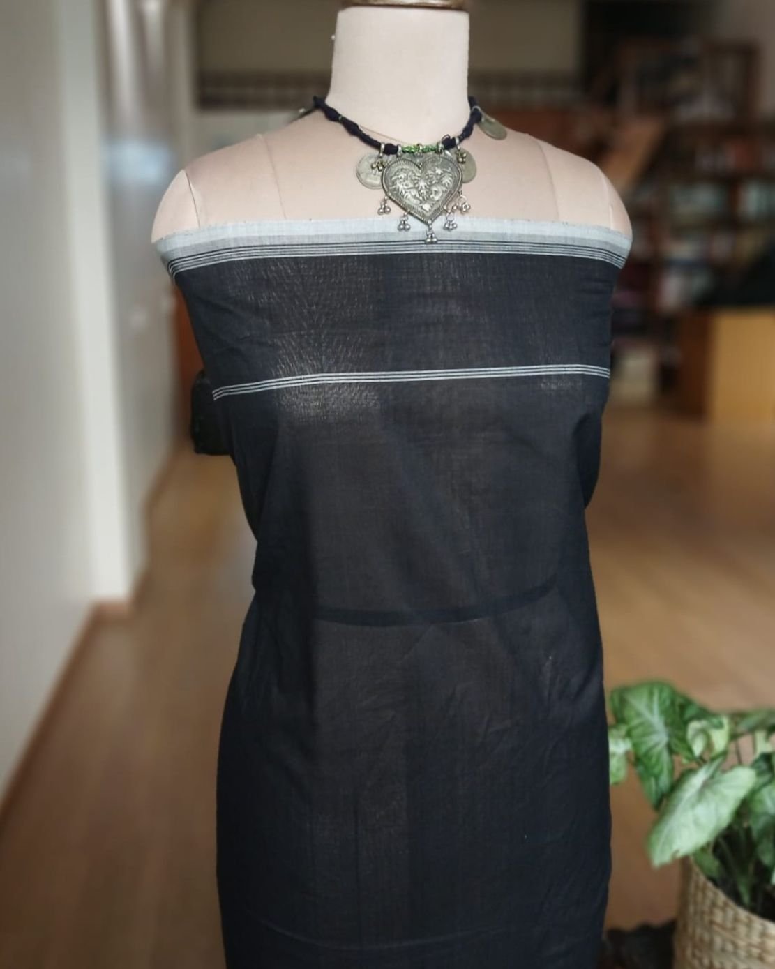 Double Ikat Cotton Handweave Saree (KDCT0007) - Image 13