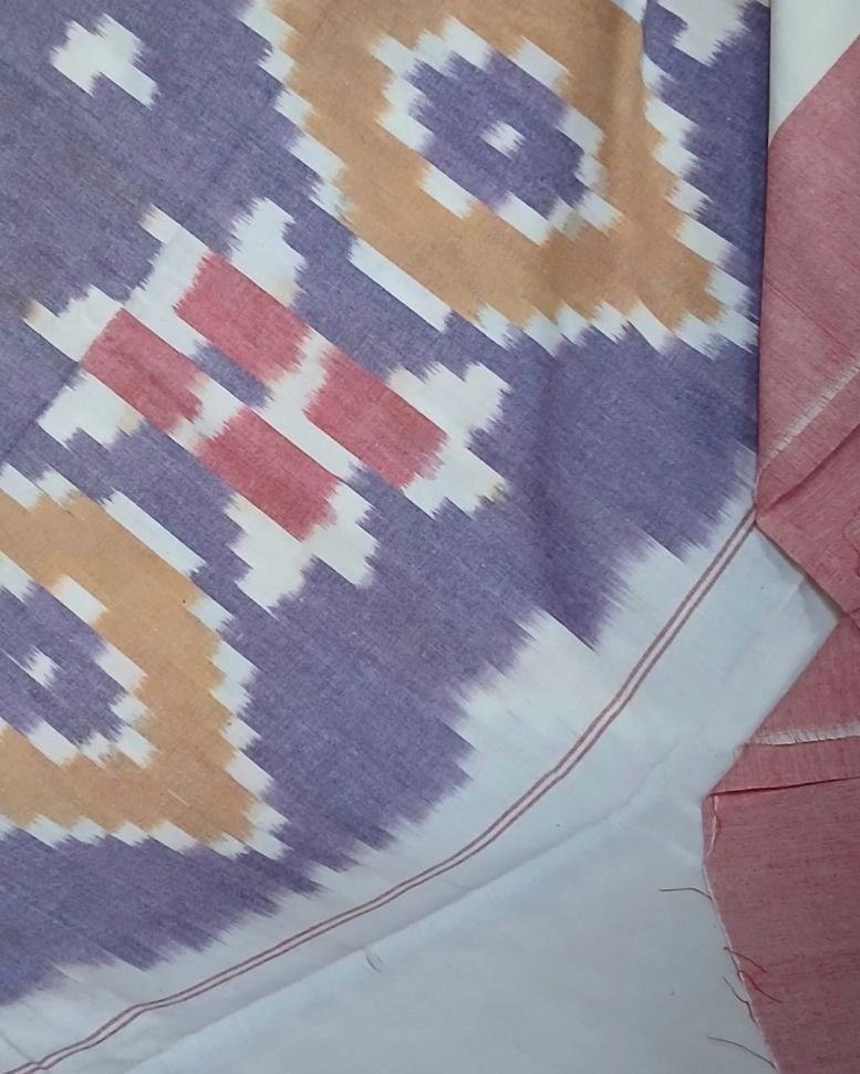 Ikat Cotton Double Bedsheet Set with Pillowcases – (BDST1020) - Image 2