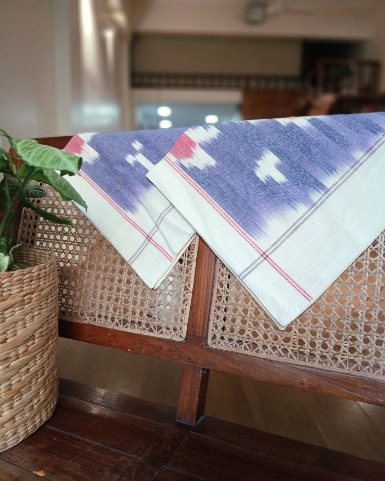 Ikat Cotton Double Bedsheet Set with Pillowcases – (BDST1020) - Image 3