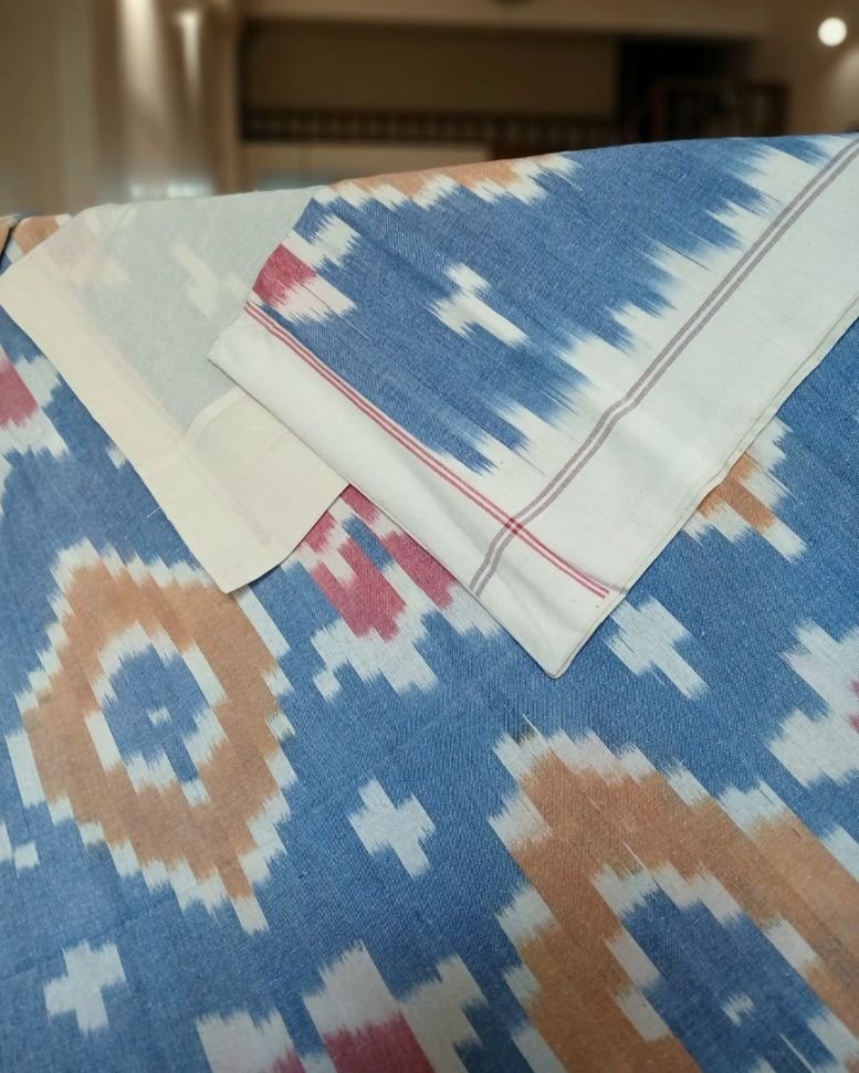 Ikat Cotton Double Bedsheet Set with Pillowcases – (BDST1021) - Image 4