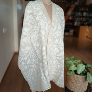 Tussar silk stole with kantha hand-embroidery, made in Santiniketan – (TSSK0011)