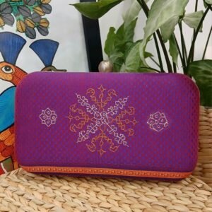 Kasuti Embroidered Clutch – (KSTC1026)