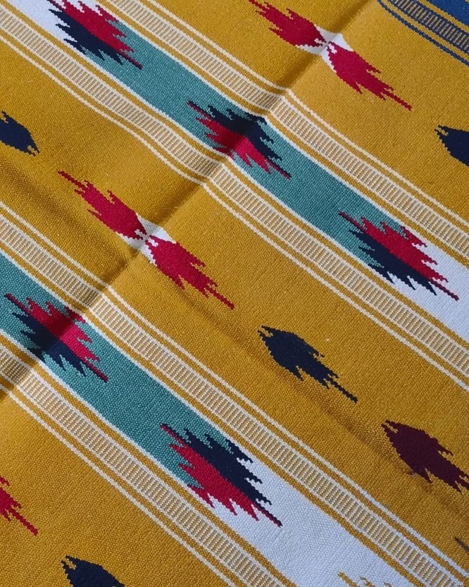Handwoven Dhurrie from Warangal (6 x 4 ft) – (HDFW1110) - Image 4