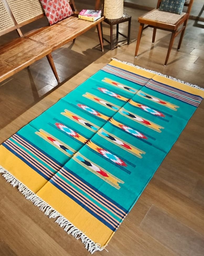 Handwoven Dhurrie from Warangal (6 x 4 ft) – (HDFW1104) - Image 2