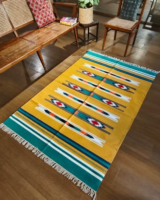 Handwoven Dhurrie from Warangal (6 x 4 ft) – (HDFW1106) - Image 2